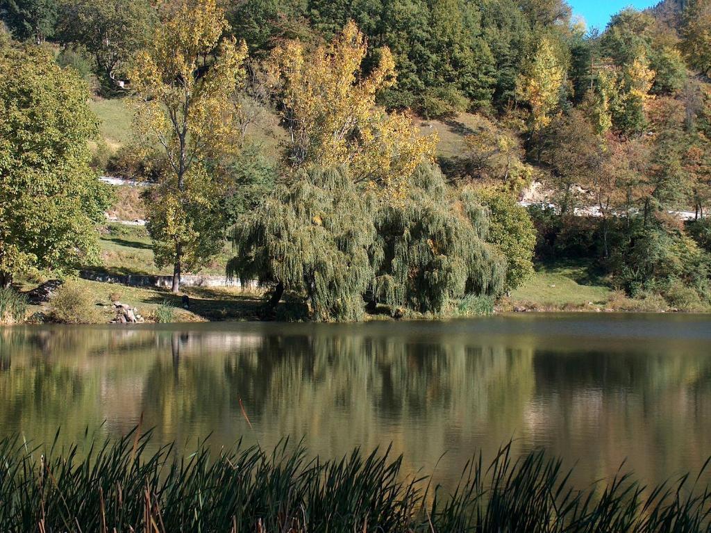 The Lake Villa Smolyan Exterior photo